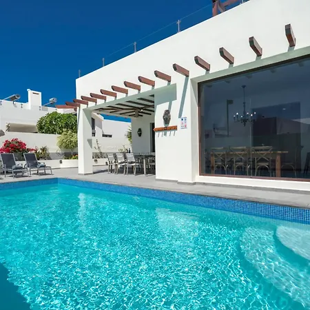 Casa Piscina Вилла