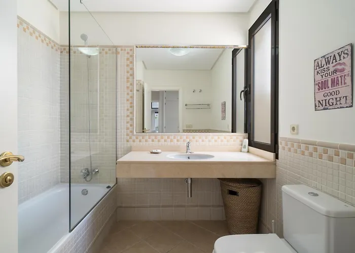 Casa Piscina * 普拉亚布兰卡