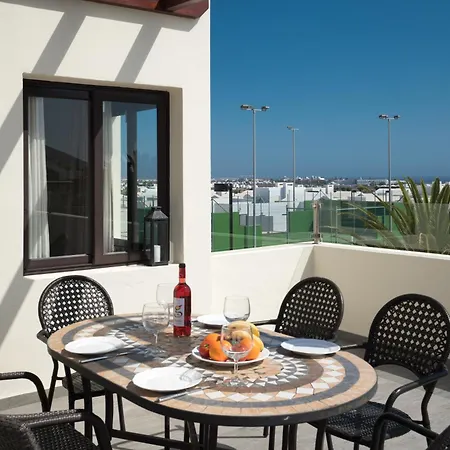 Vila Casa Piscina Playa Blanca (Lanzarote)
